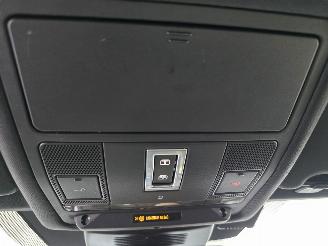 Land Rover Discovery Sport 2.0 TD4 HSE picture 33