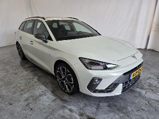 skadebil auto Cupra Leon Sportstourer 1.5 TSI e-Hybrid Business 2025/7