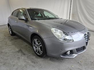 Avarii autoturisme Alfa Romeo Giulietta 1.4 T Exclusive 2014/12