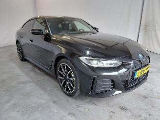 Unfallwagen BMW i4 E Drive 35 High Executive 70Kwh 2023/4