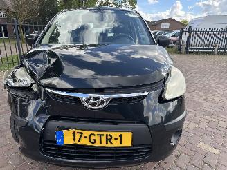 Hyundai I-10 1.1 Active picture 3