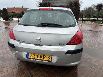 Peugeot 308 1.6 VTi XS picture 7