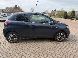 Peugeot 108 1.2 Puretech Allure picture 6