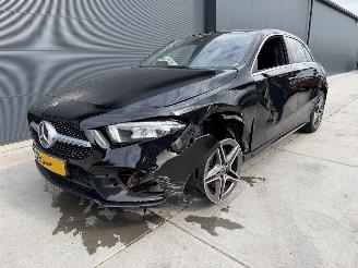 škoda osobní automobily Mercedes A-klasse 200 Bns Sol. AMG Line 2018/11