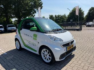 krockskadad bil auto Smart Fortwo Electric 2014/12