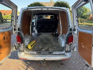 Volkswagen Transporter 2.0 TDI L2H3 32 Bulli picture 15