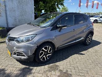 Auto incidentate Renault Captur 1.5dci clima 2015/11