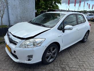 Schadeauto Toyota Auris 1.8 hybride 2012/6