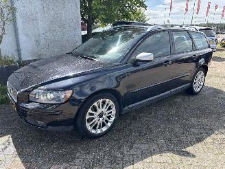 Voiture accidenté Volvo V-50 T5 2.5turbo 2005/12