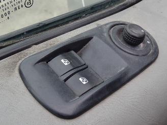 Opel Vivaro 2.5 CDTi Lang Dubbele Cabine Motor niet 100% 107KW Euro 4 picture 15