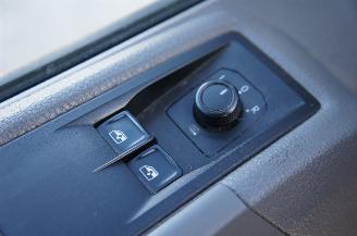 Volkswagen Crafter 2.0 TDi Maxi Airco 3-Persoons Apple Carplay 103KW Euro 6 picture 14