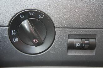 Volkswagen Transporter T5 2.0 TDi L1H1 9-Persoons Airco Trekhaak 62KW Euro 5 picture 15