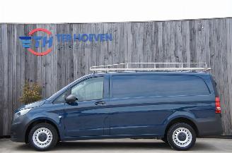 krockskadad bil auto Mercedes Vito 111 CDi Lang Airco Navi Cruise Trekhaak 84KW Euro 6 2017/10