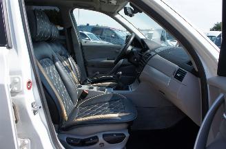 BMW X3 2.0d X-Drive Airco Pano Motorschade Trekhaak 130KW Euro 4 picture 9