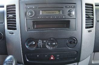 Volkswagen Crafter 2.5 TDi L2H2 9-Persoons Radio 80KW Euro 4 picture 13