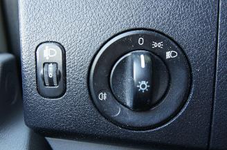 Volkswagen Crafter 2.5 TDi L2H2 9-Persoons Radio 80KW Euro 4 picture 15