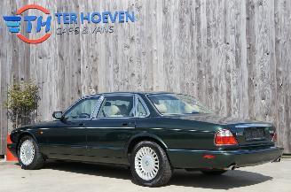 Jaguar XJ X308 4.0 V8 Sovereign Airco Cruise Stoelverwarming 209KW picture 2