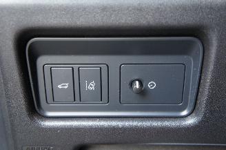 Land Rover Discovery Sport 2.0 eD4 HSE Airco Navi Pano Stuurverwarming 110KW Euro 6 picture 20