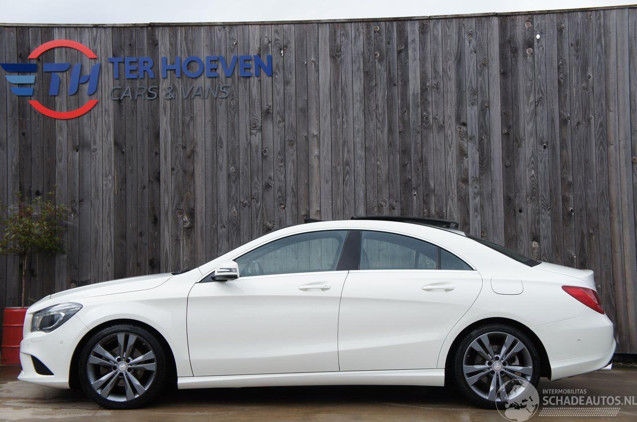 Mercedes Cla-klasse CLA 180d Airco Cruise Navi Pano Bi-Xenon 80KW Euro 6