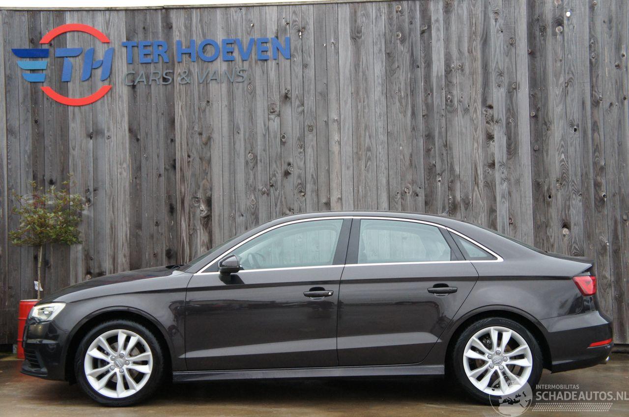 Audi A3 1.6 TDi Limo Airco Navi Cruise Trekhaak 81KW Euro 5