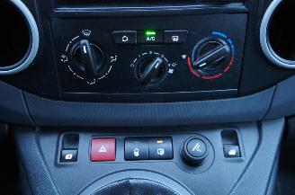 Peugeot Partner 1.6 e-HDi L1 Airco Cruise 2-Persoon 66KW Euro 5 picture 16