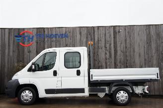 Unfallwagen Peugeot Boxer 2.2 HDi Open Laadbak Dubbele Cabine Klima 7-Sitzer 96KW Euro 5 2013/5