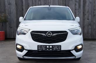 Opel Combo 1.5D Innovation Lang Airco Navi Cruise Stoelverw. Keyless Entry + Go 96KW picture 6