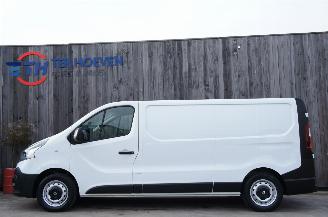 skadebil auto Renault Trafic 1.6 DCi Lang Airco Cruise PDC Trekhaak 70KW Euro 6 2017/10