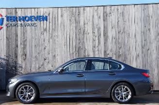 Auto incidentate BMW 3-serie 320d Luxury Line Airco Navi Cruise 360° Schuifdak LED 140KW Euro 6 2020/1