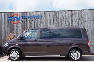 Vaurioauto  passenger cars Volkswagen Transporter T5 2.0 TDi Lang Dubbele Cabine Airco Navi Cruise 103KW Euro 5 2011/9