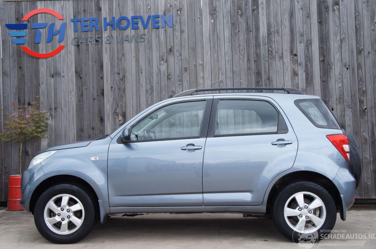 Daihatsu Terios 1.5 16V 2WD Airco Metallic Trekhaak 77KW