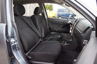 Daihatsu Terios 1.5 16V 2WD Airco Metallic Trekhaak 77KW picture 10