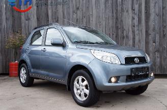 Daihatsu Terios 1.5 16V 2WD Airco Metallic Trekhaak 77KW picture 5