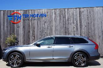 Avarii autoturisme Volvo V-90 Cross Country 2.0 D5 AWD Pro Airco Navi LED Trekhaak 173KW Euro 6 2018/8