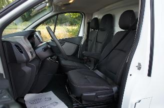 Renault Trafic 1.6 DCi Lang Airco Navi Trekhaak Apple Carplay 88KW Euro 6 picture 11