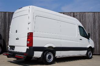 Volkswagen Crafter 2.0 TDi L2H2 Airco Cruise Trekhaak 100KW Euro 5 picture 3