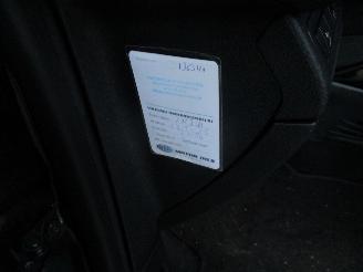 Peugeot 2008 1.2 PureTech Allure Aut REST BPM 400 EURO !!!! picture 18