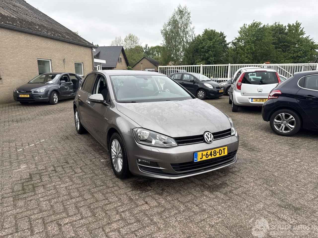 Volkswagen Golf 1.2 TSI Highline