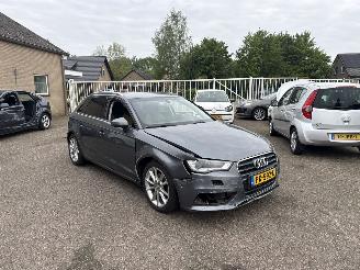krockskadad bil auto Audi A3 SPORTBACK 1.4 TFSI Ambition Pro Line Plus REST BPM €400,-!!! 2014/6