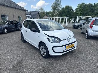 Coche accidentado Volkswagen Up! 1.0 move up! BlueMotion 2016/7