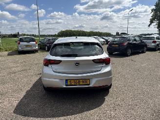 Opel Astra 1.2 Business Edition REST BPM €300,-!!! picture 6