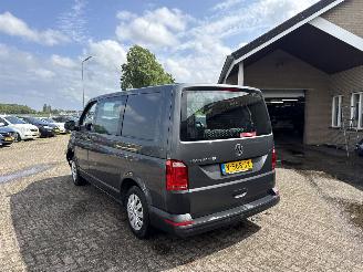 Volkswagen Transporter 2.0 TDI L1H1 Comfortline. ROLSTOELVERVOER picture 5
