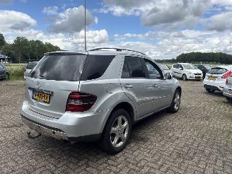 Mercedes M-klasse 320 CDI 4matic AUT GRIJS KENTEKEN picture 7
