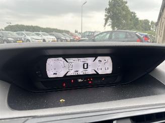 Citroën C4-picasso PICASSO 1.6 e-HDi Attraction AUT REST BPM €400,-!!! picture 19