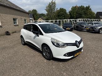 Unfallwagen Renault Clio 0.9 TCe Night&Day REST BPM €350,-!!! 2015/12