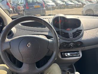Renault Twingo 1.2 Authentique picture 12