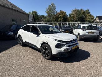Unfallwagen Citroën E-C4 Shine 50 kWh 2022/10