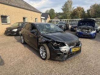 skadebil auto Seat Ibiza 1.0 EcoTSI FR Business Intense REST BPM €1700,-!!! 2023/1
