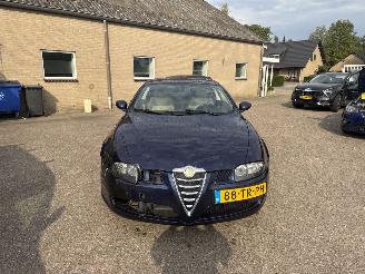 Alfa Romeo GT 2.0 JTS Collezione picture 2