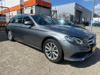 uszkodzony samochody osobowe Mercedes E-klasse Estate 200 d Business Solution 2019/1